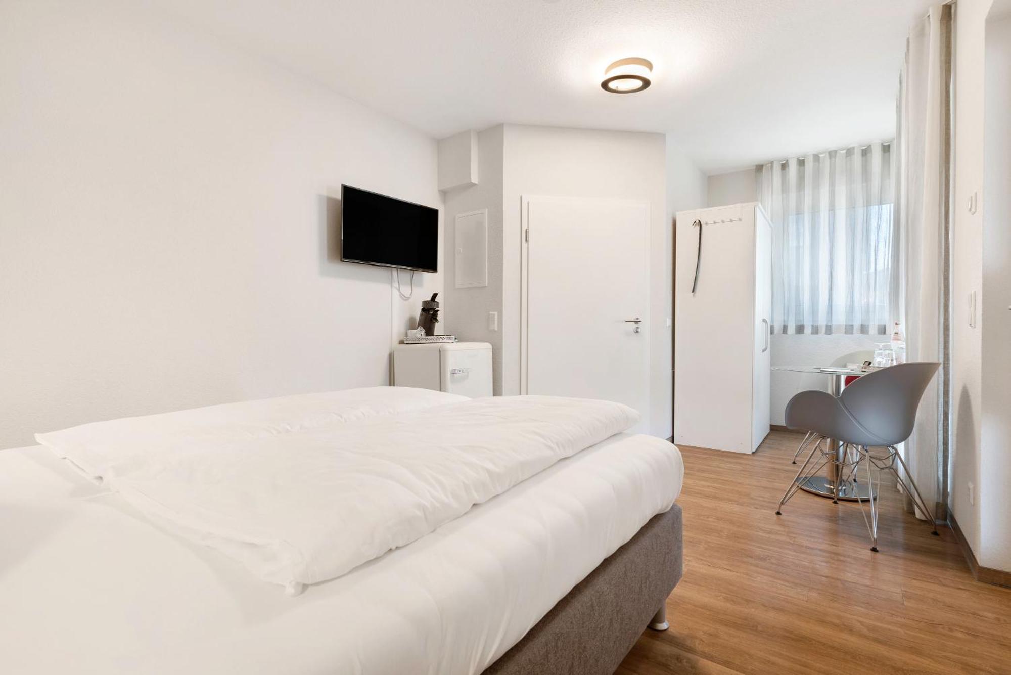 Gaestehaus Heimelig Herbolzheim Bagian luar foto