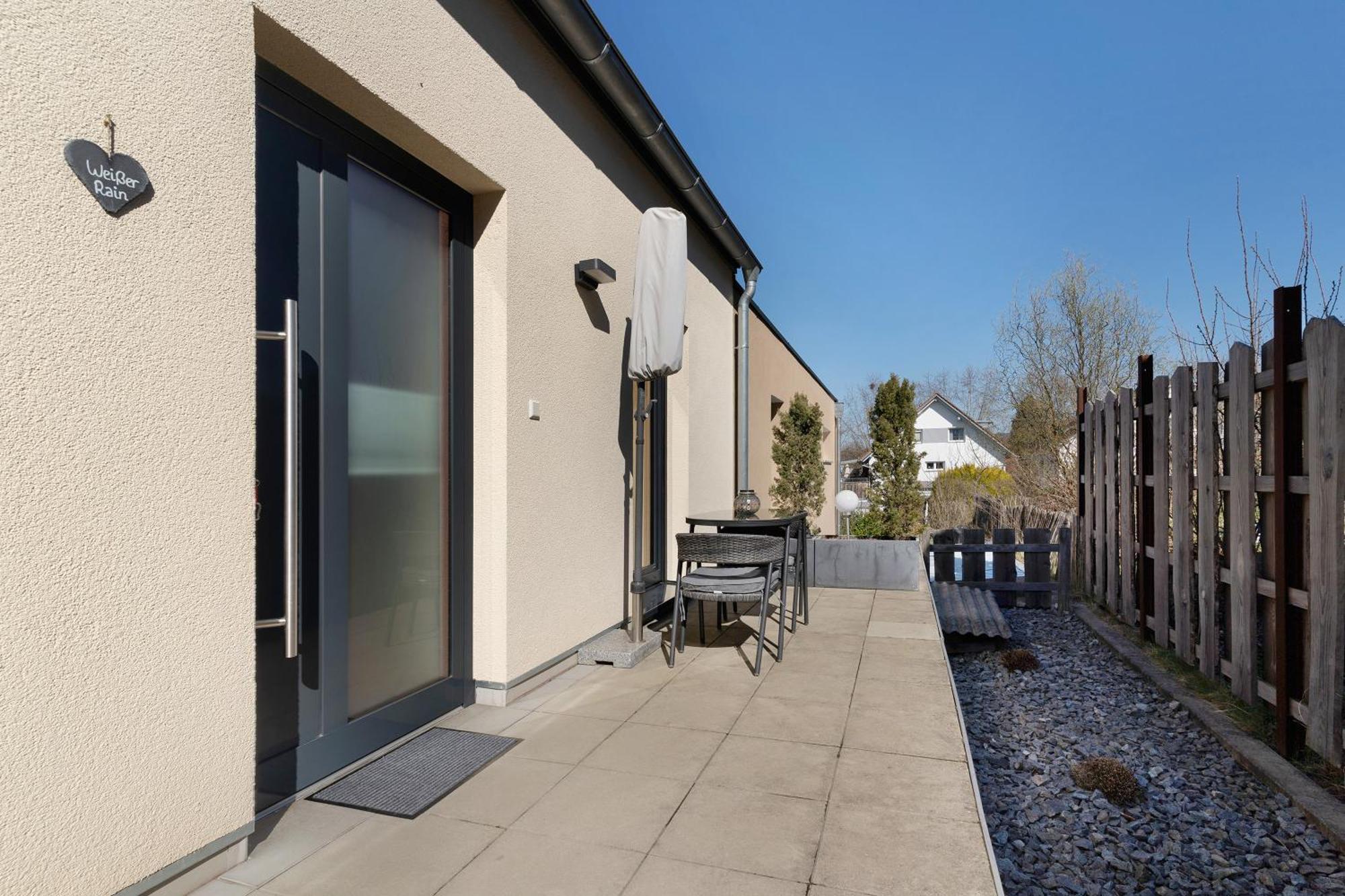 Gaestehaus Heimelig Herbolzheim Bagian luar foto